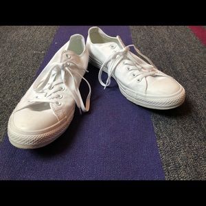 Converse All Stars - All White M10.5 W12.5